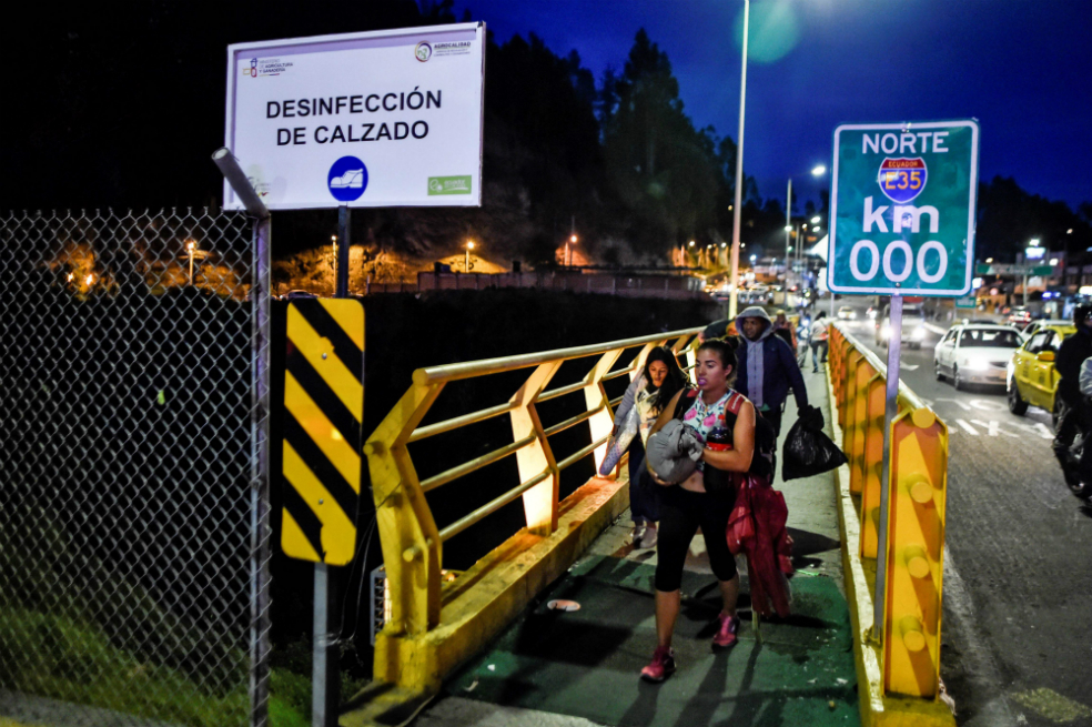 Ecuador abre «corredor» para agilizar llegada de venezolanos a Perú