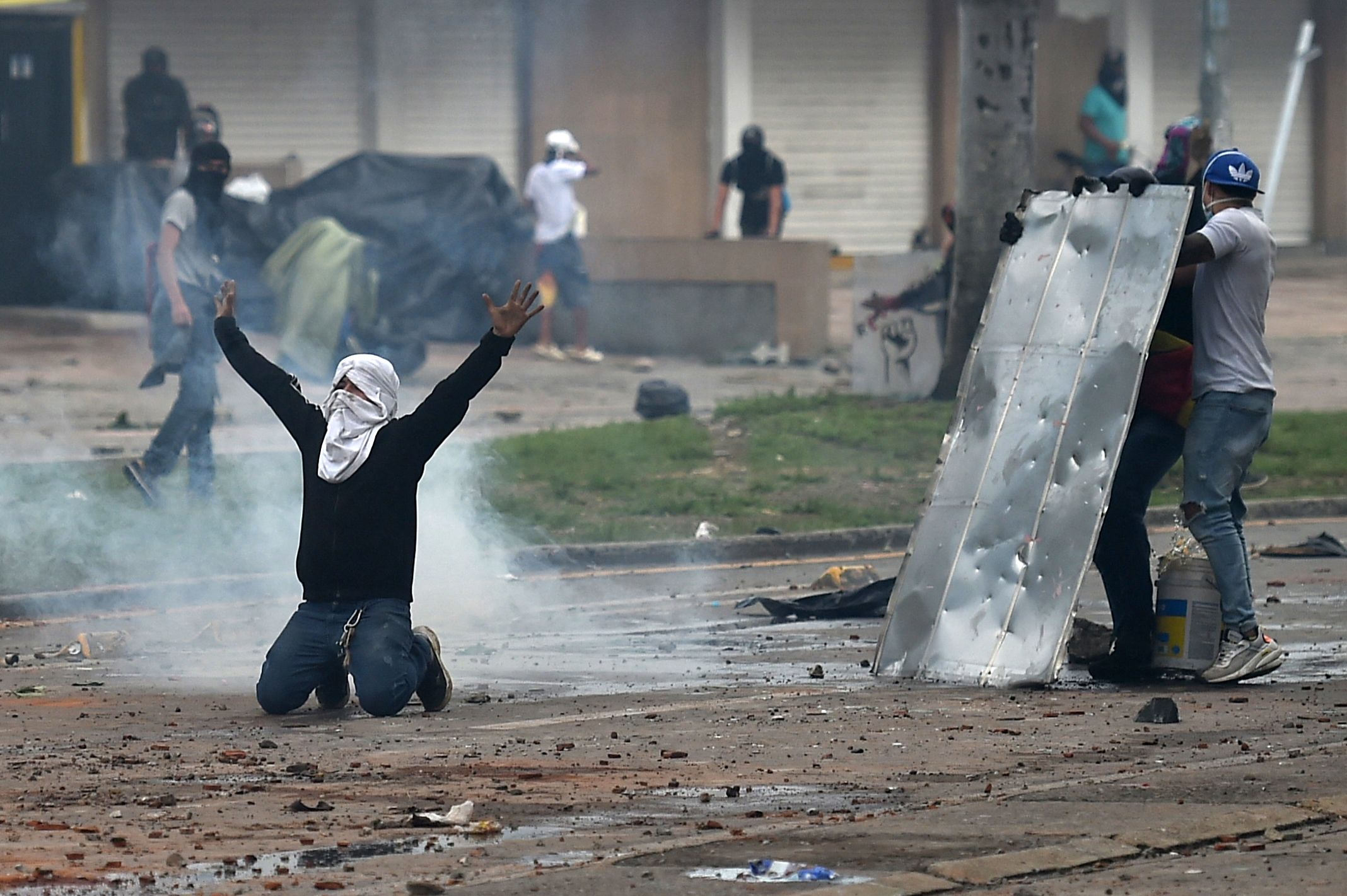 The Guardian abrió varios canales para que colombianos reporten violencia durante protestas