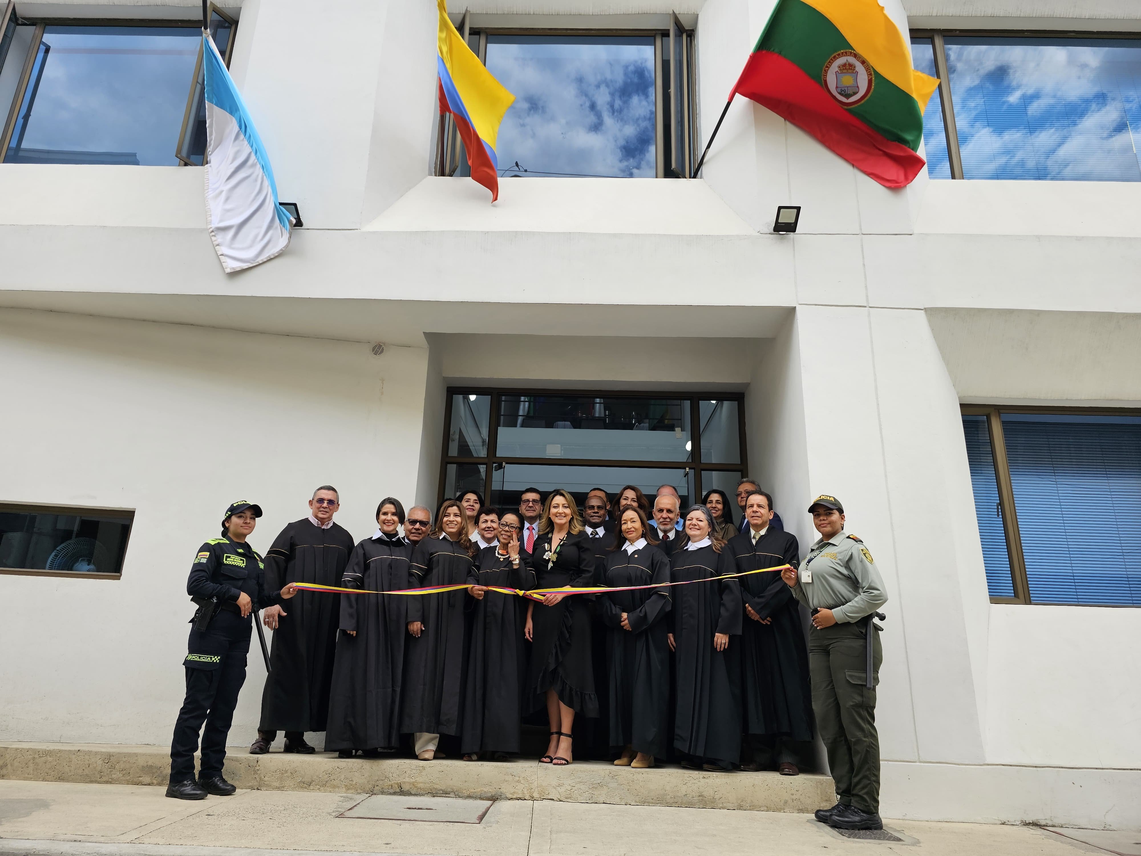 Inauguran centro judicial en Buga para resolver líos penales y de familia