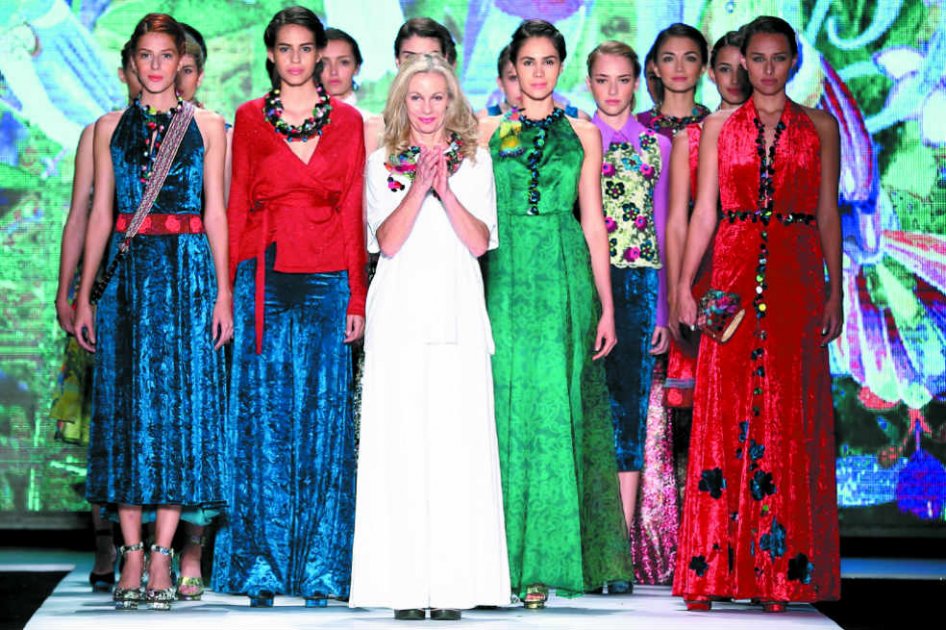 Moda inspirada en chontaduro y pájaros