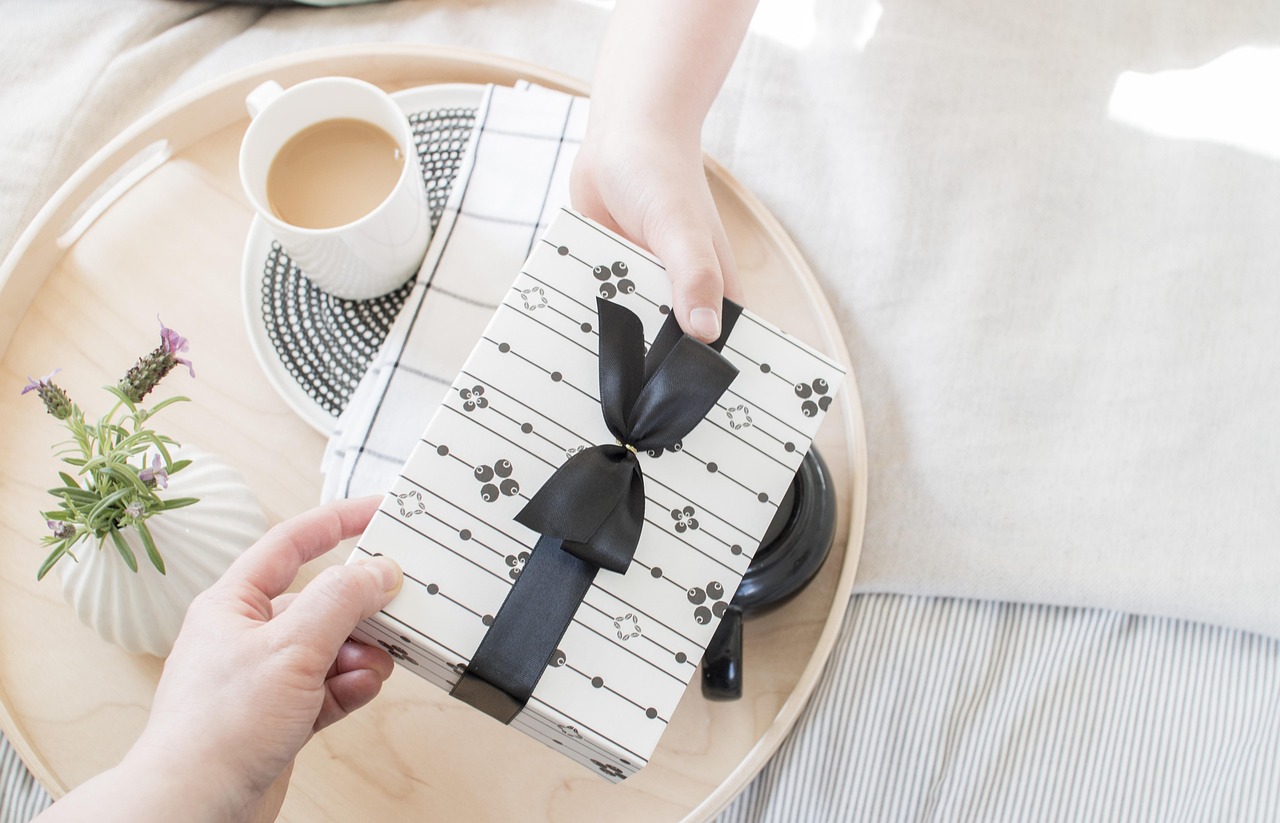 10 ideas de regalos para dar en el Día del Hombre, según su personalidad