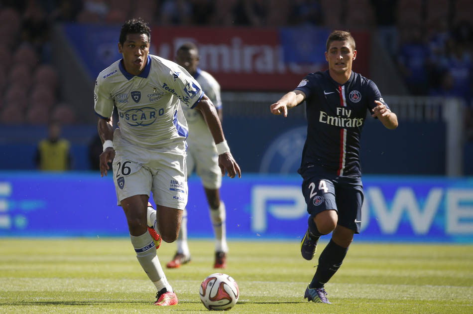 Agresión contra Thiago Motta, puede costarle dos años de suspensión a Brandao