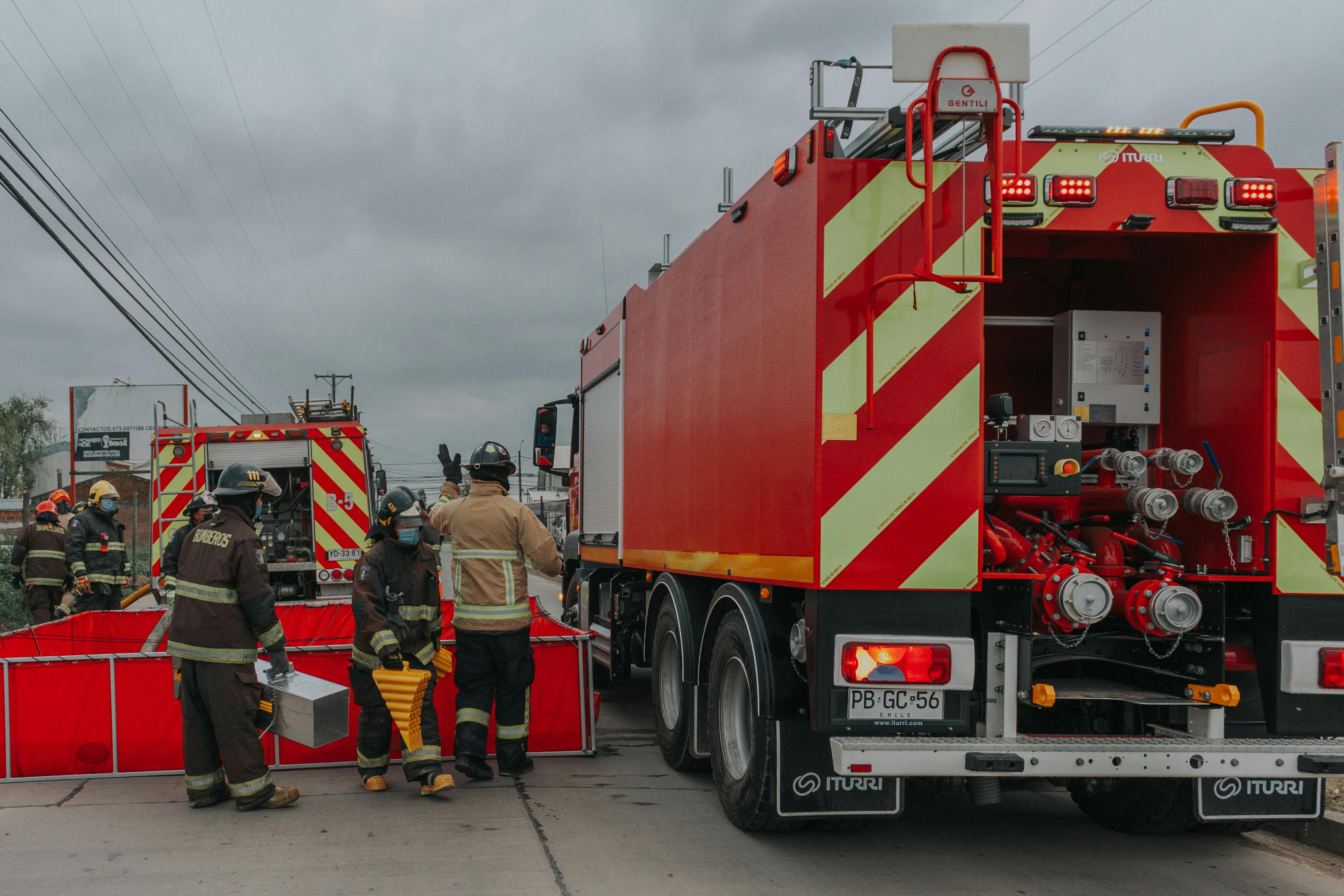 ¿Qué pasa cuando un incendio no se apaga por culpa de los bomberos?