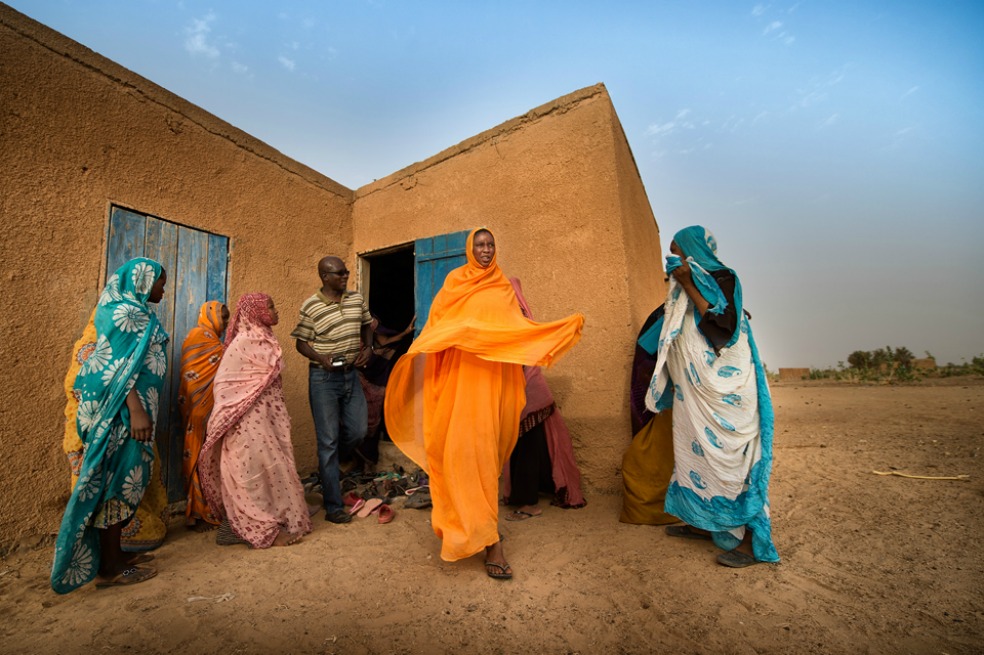 ¿Cómo es la vida de una mujer en Mauritania, Vietnam y Líbano?