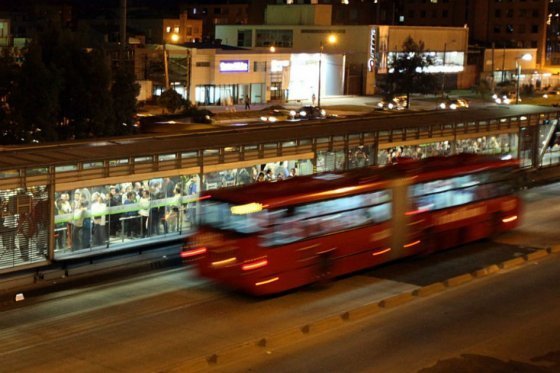 Usuario de Transmilenio herido tras dispararse arma de dotación de vigilante