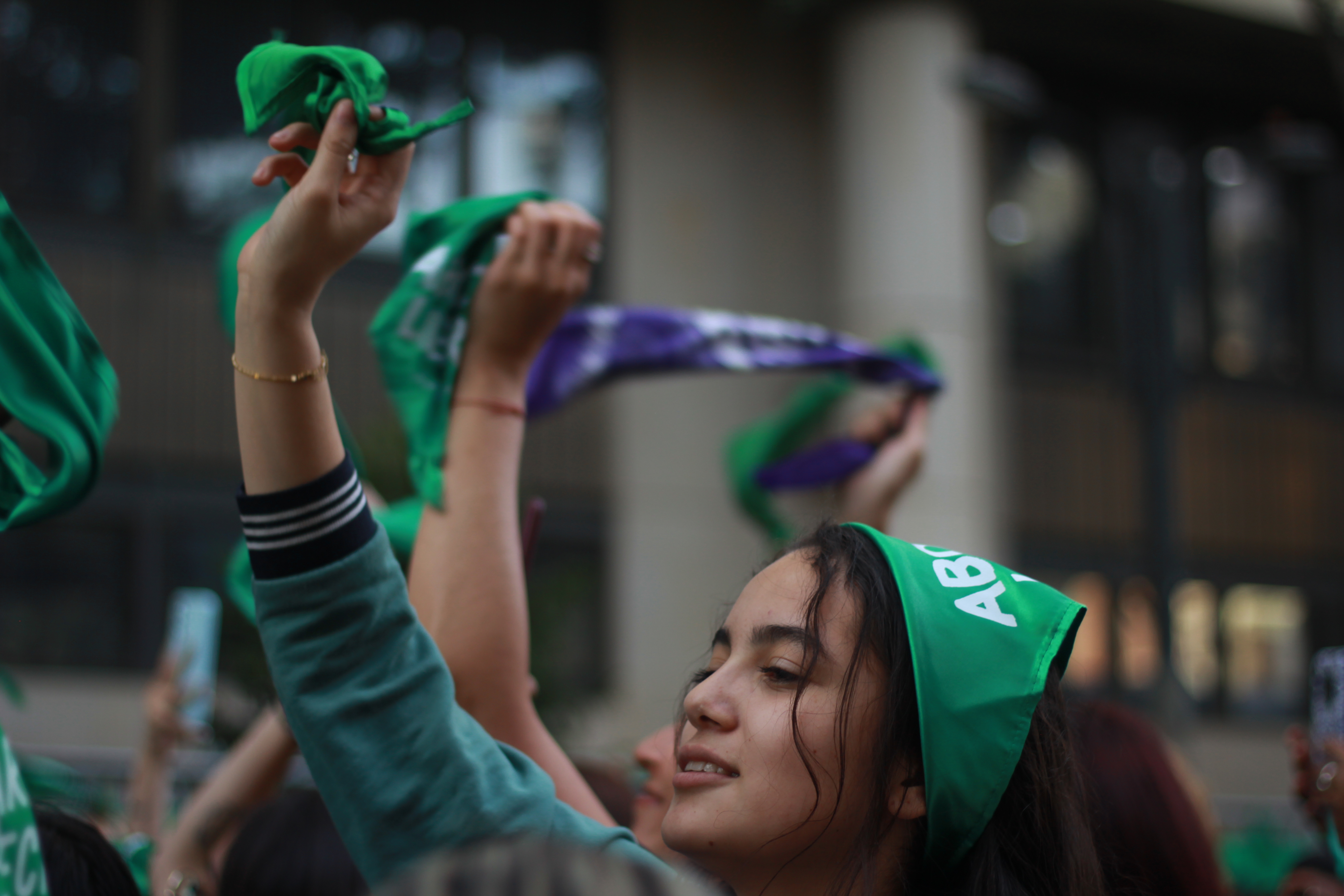 El 28S en TikTok: jóvenes desmitifican el aborto frente a campañas conservadoras