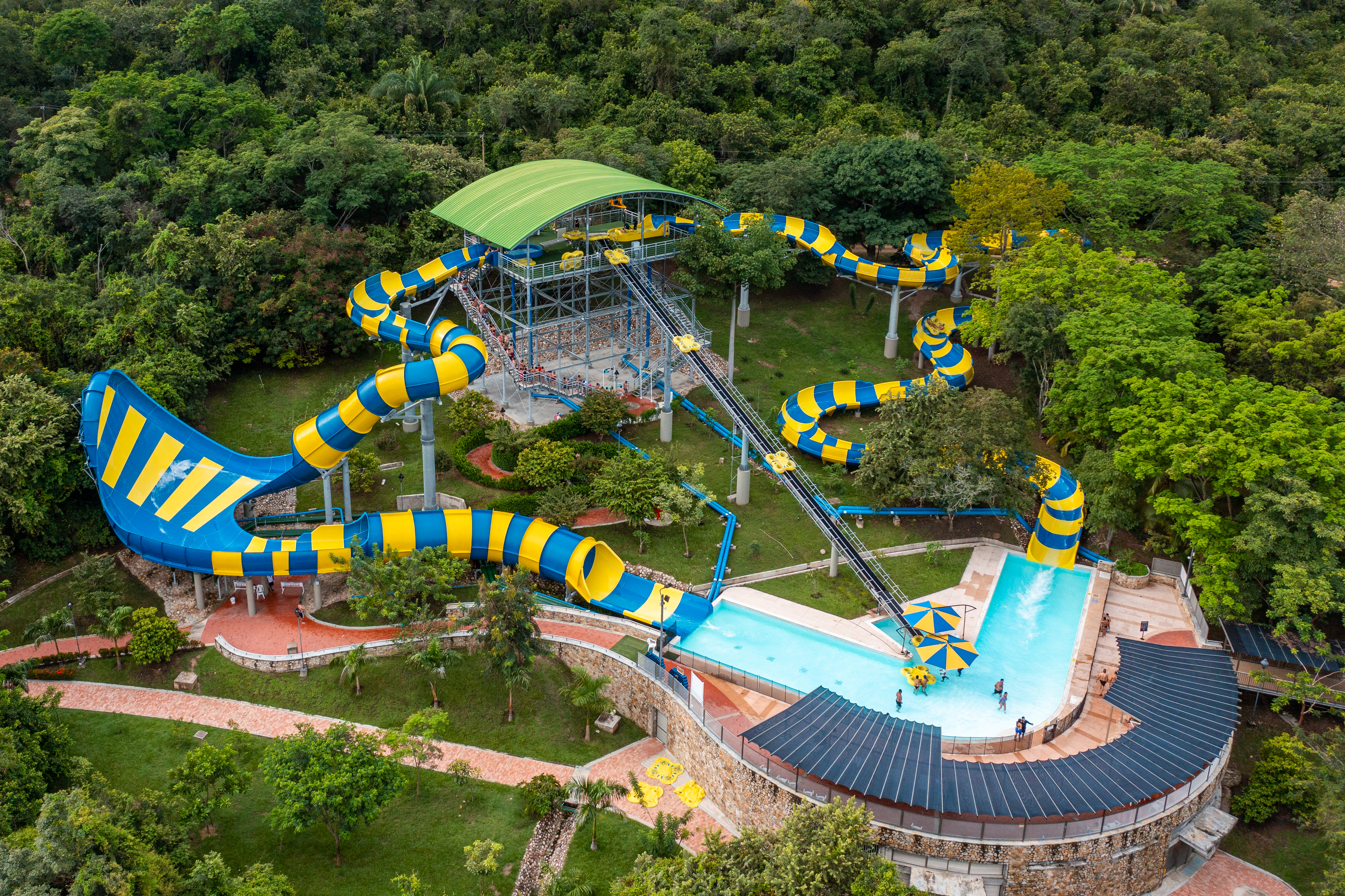 5 parques acuáticos en Colombia para los amantes de las experiencias refrescantes