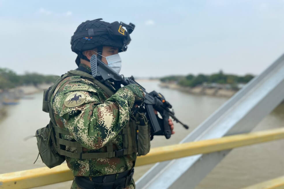 (En imágenes) Operaciones militares en ríos y fronteras colombianas por la COVID-19
