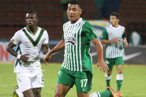 Jefferson Duque sufrió lesión de ligamento cruzado