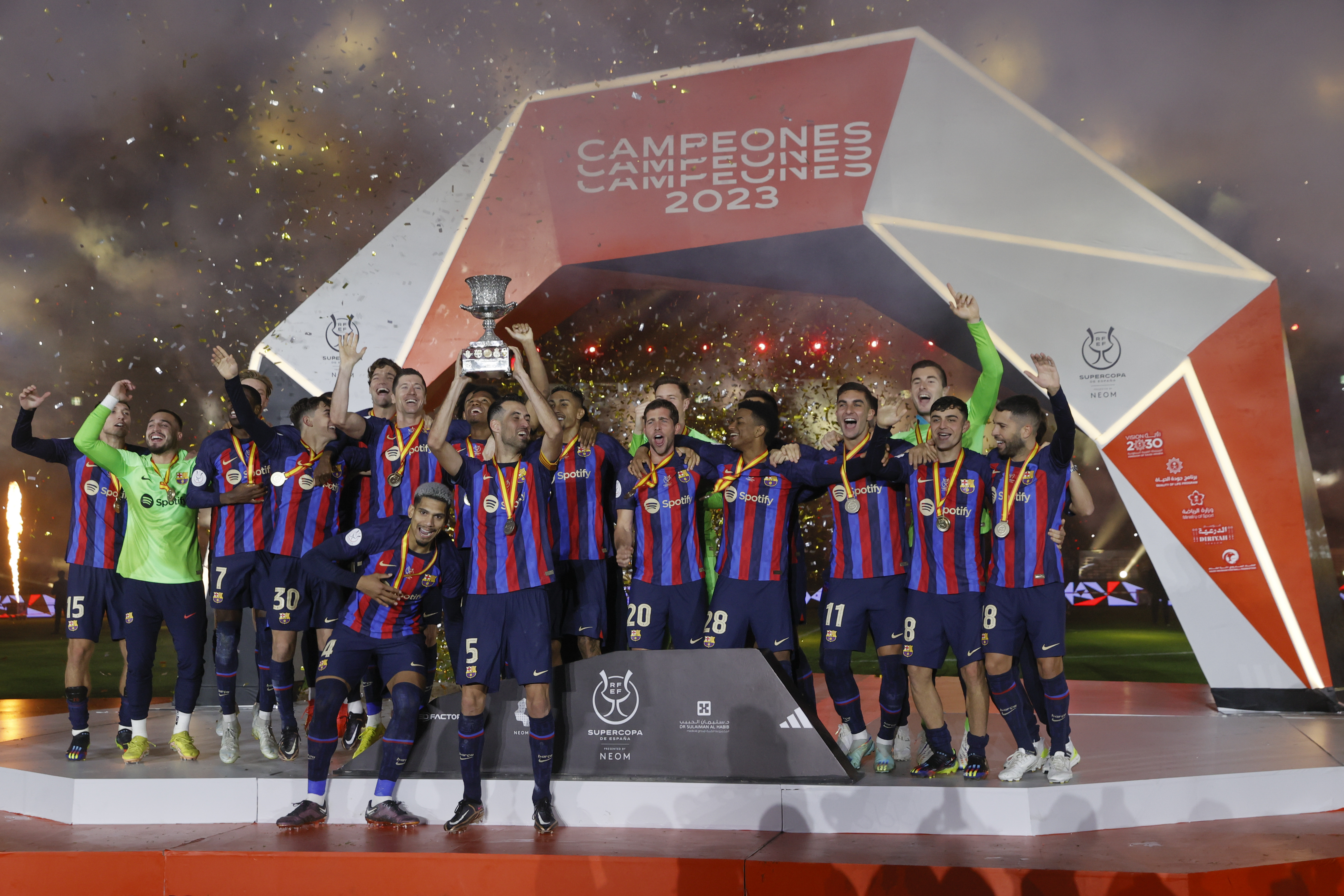 Barcelona venció a Real Madrid y se ilusiona con retomar el hábito de ganar títulos