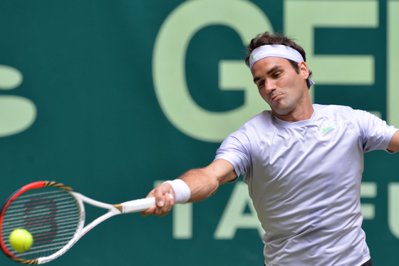 Federer y Youzhny jugarán la final en Halle