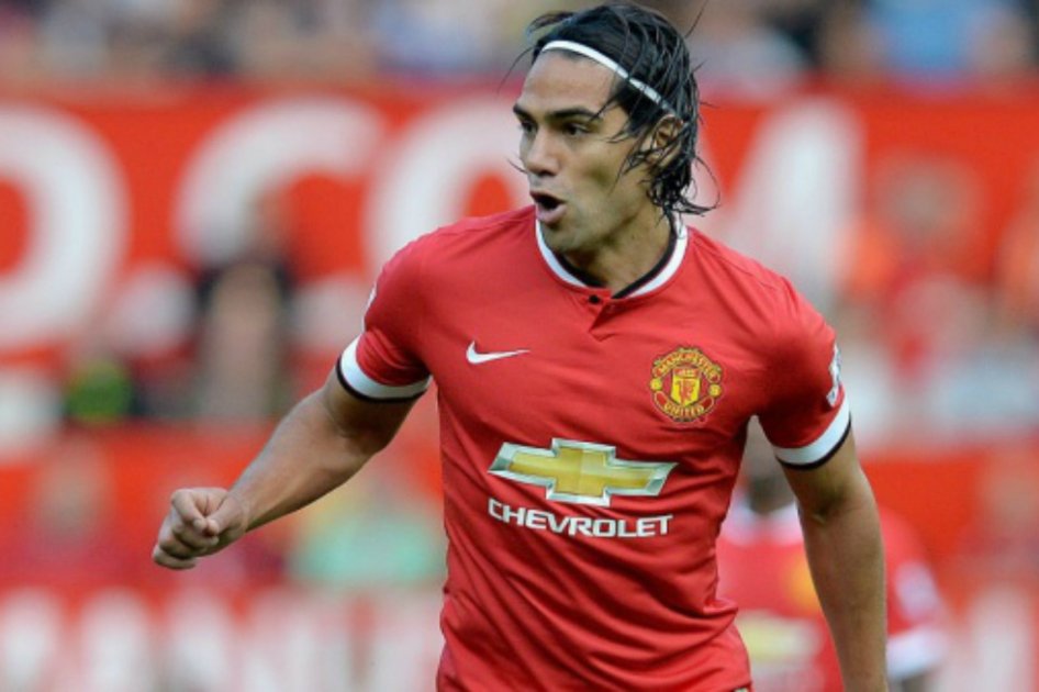 Falcao será ofrecido al Liverpool y al Chelsea, según la prensa inglesa