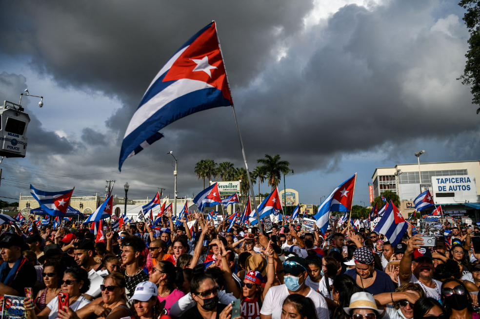 EE. UU. sanciona al ministro de Defensa de Cuba tras protestas en la isla