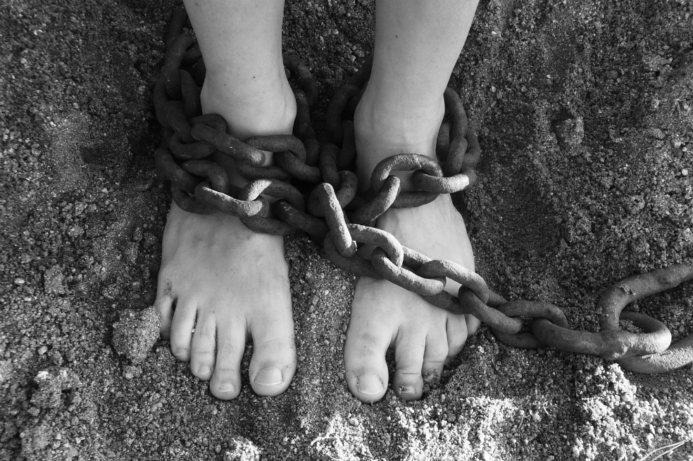 Arrestan en México al fundador de secta que esclavizaba y marcaba a mujeres