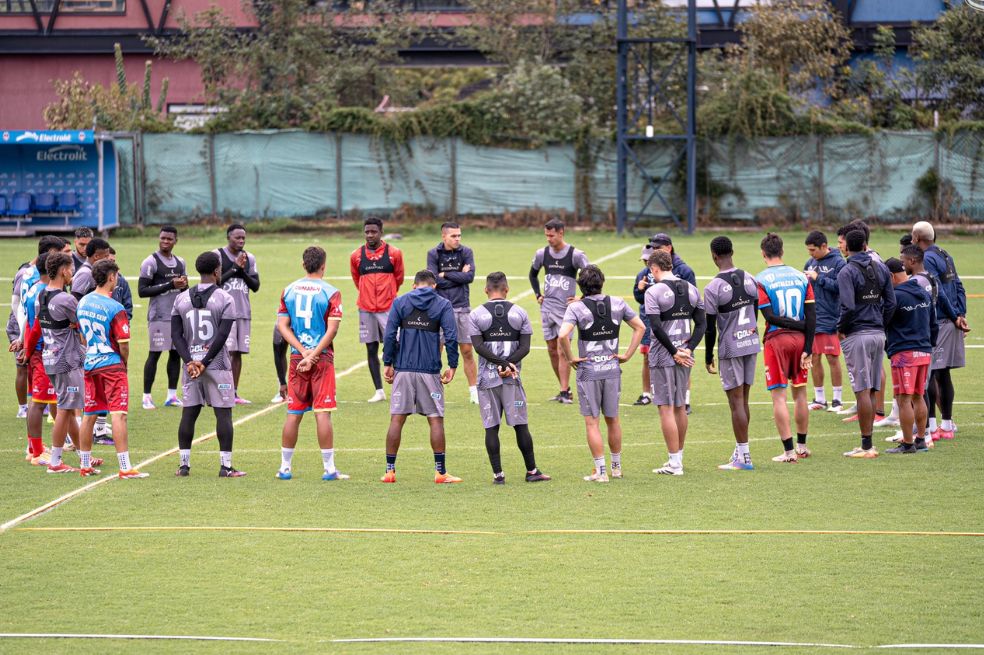 Otro equipo del fútbol colombiano cambia de nombre: ahora es Fortaleza