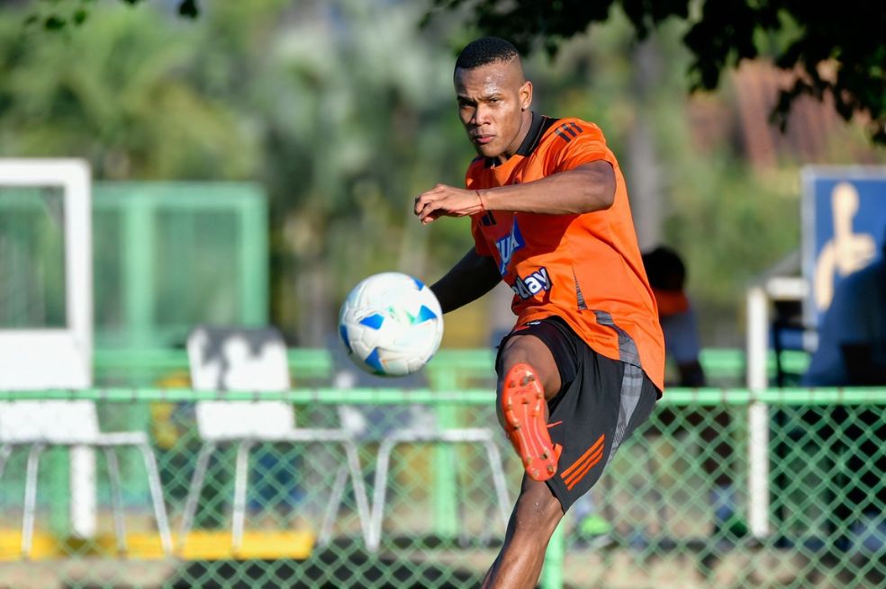 Andy Batioja, extremo de la selección de Colombia Sub-20 y el Houston Dynamo.