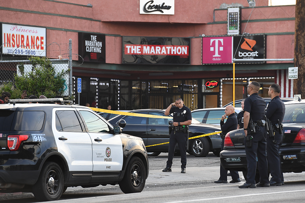 Nipsey Hussle fue asesinado en la puerta de su tienda de ropa en la zona de South Los Angeles junto a otras dos personas que resultaron heridas.AFP