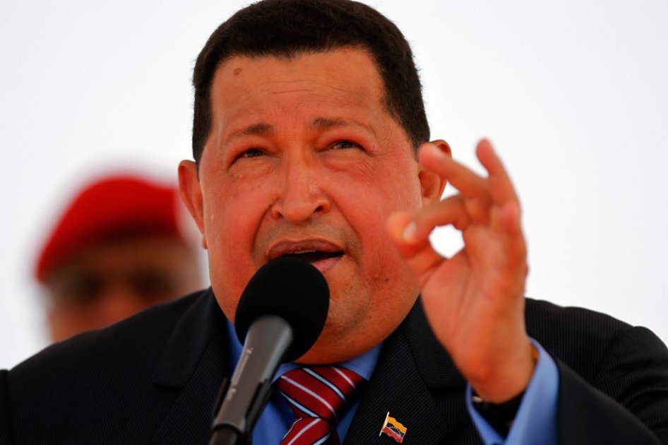 Por caso Assange, Chávez advierte al Reino Unido