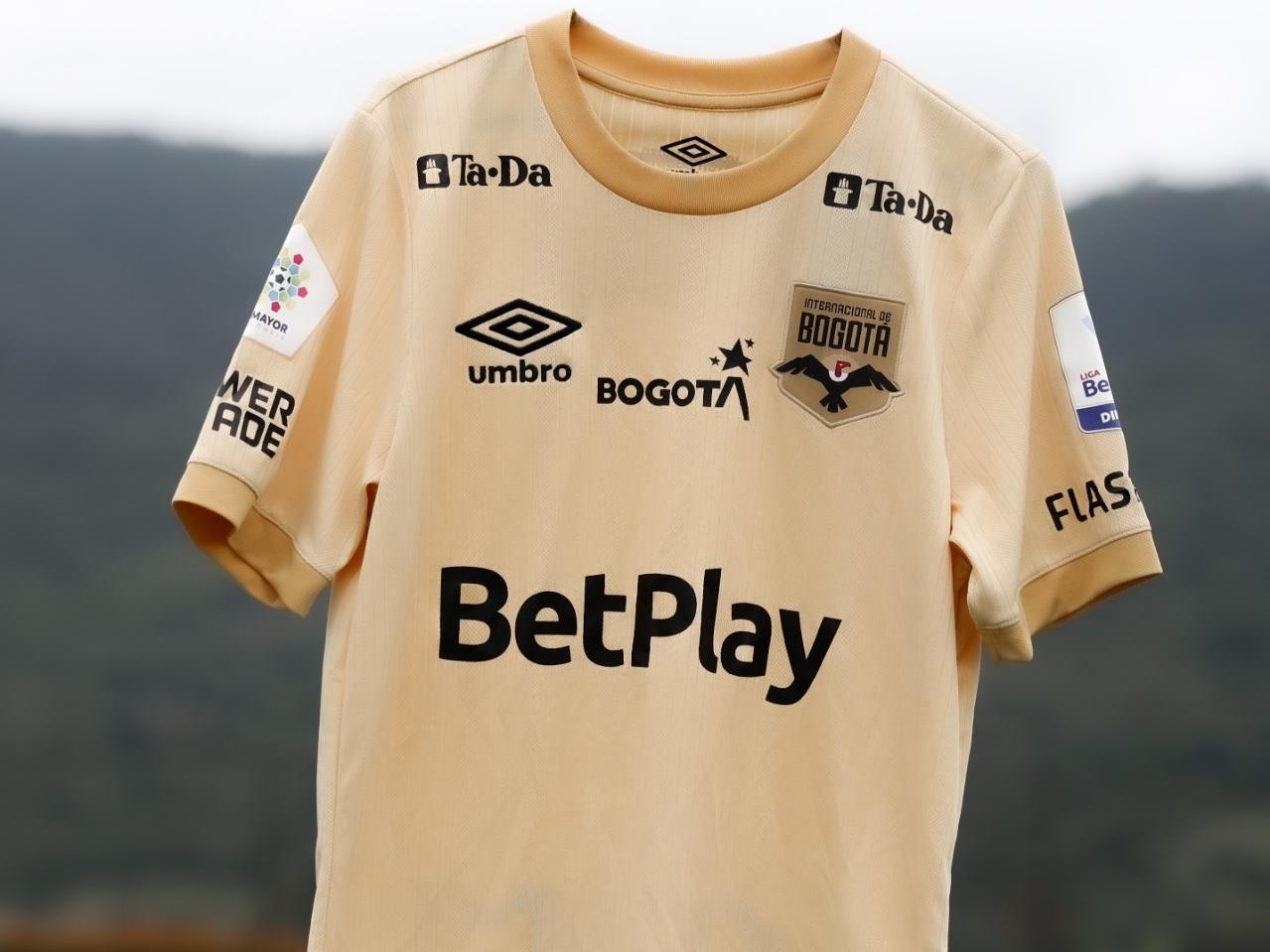 Internacional de Bogotá presentó su tercera camiseta para la Liga Betplay 2026-I