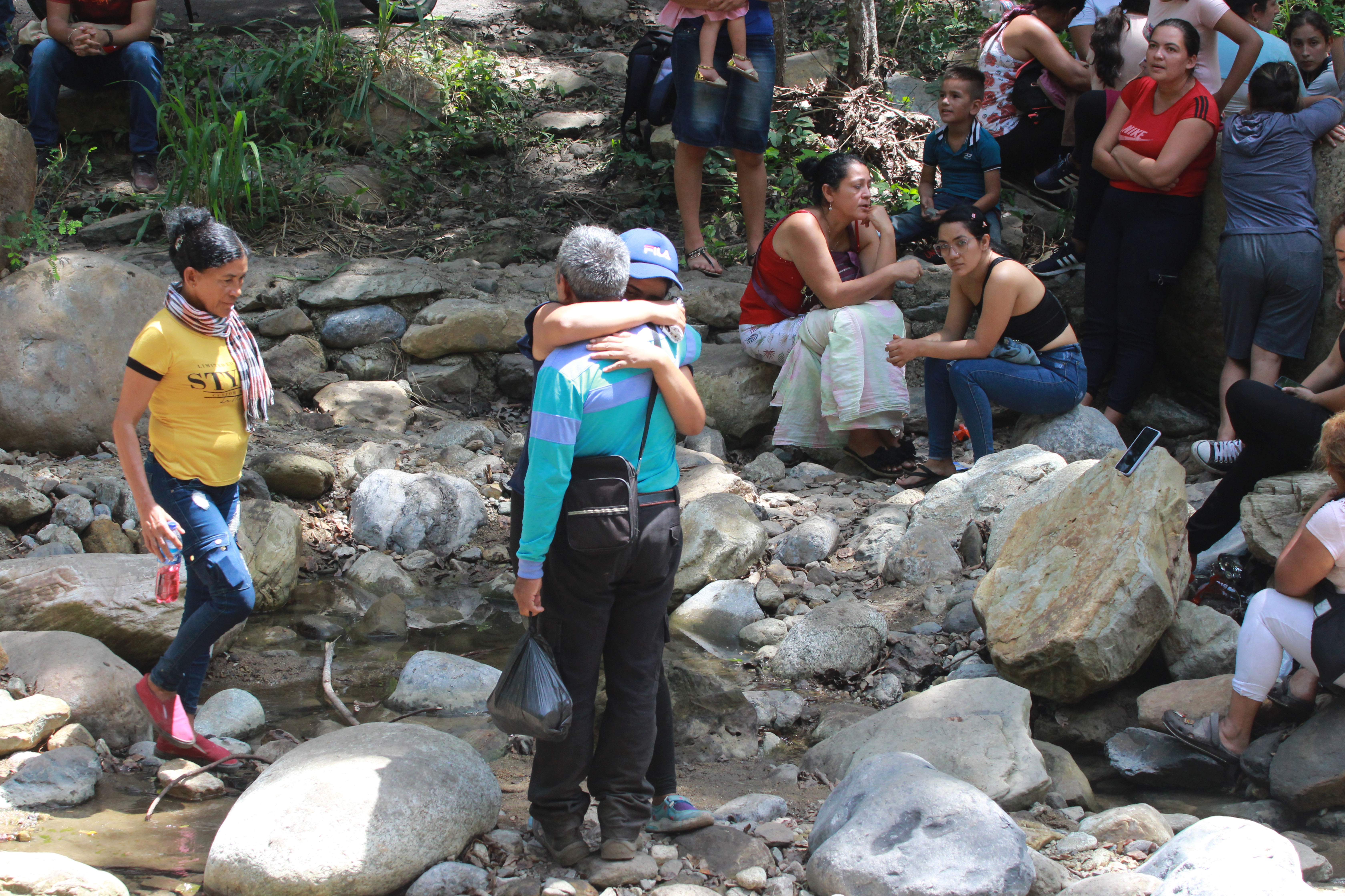 La tristeza es difícil de contener, las malas noticias no paran, se han recuperado los cuerpos sin vida de cuatro mineros.