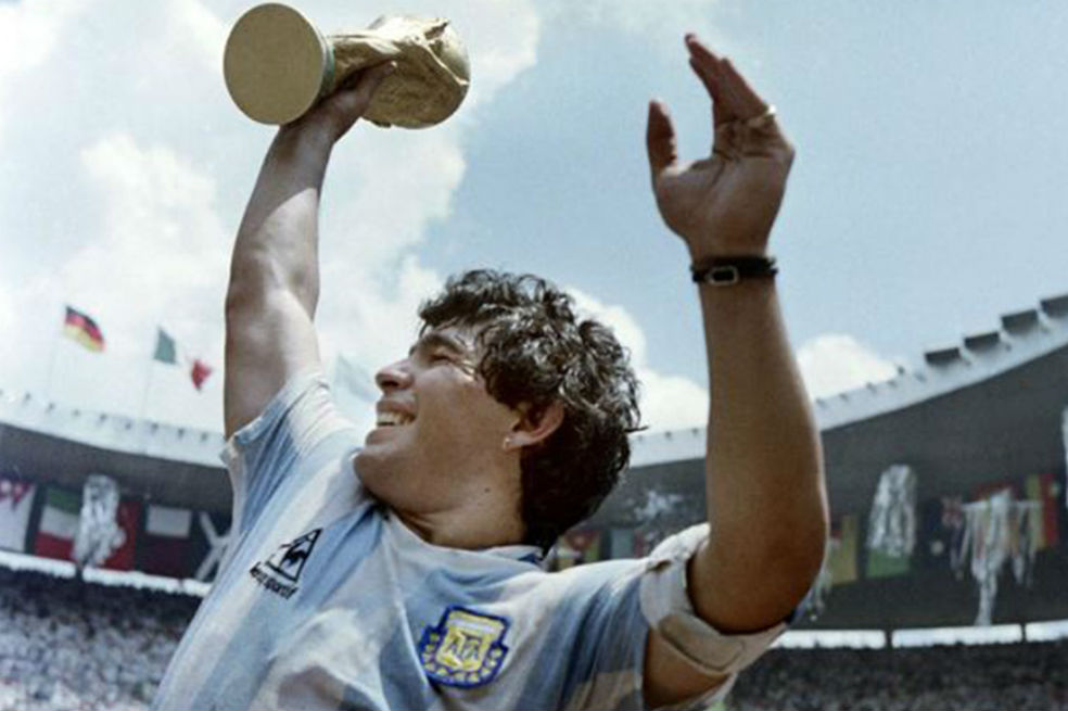 La Gimnasia de Maradona perdió con Estudiantes y crece la amenaza de descenso