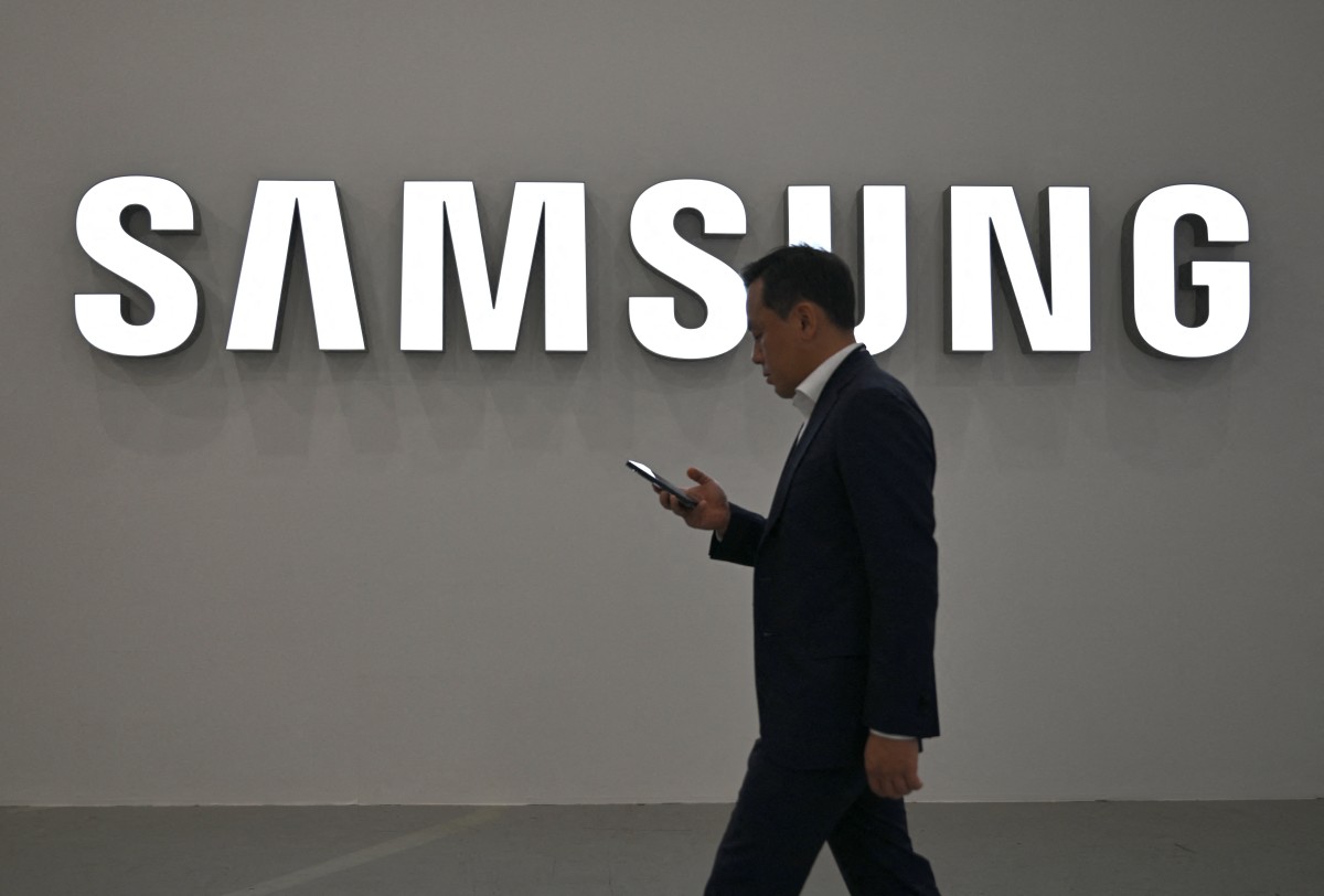 Samsung se defiende y niega uso indebido de la imagen de Dua Lipa