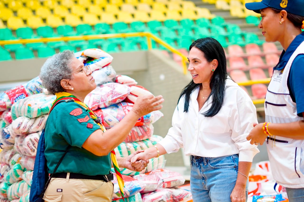 Liliana Majana y Dumek Turbay lideran campaña Cartagena unida por Colombia por el sismo