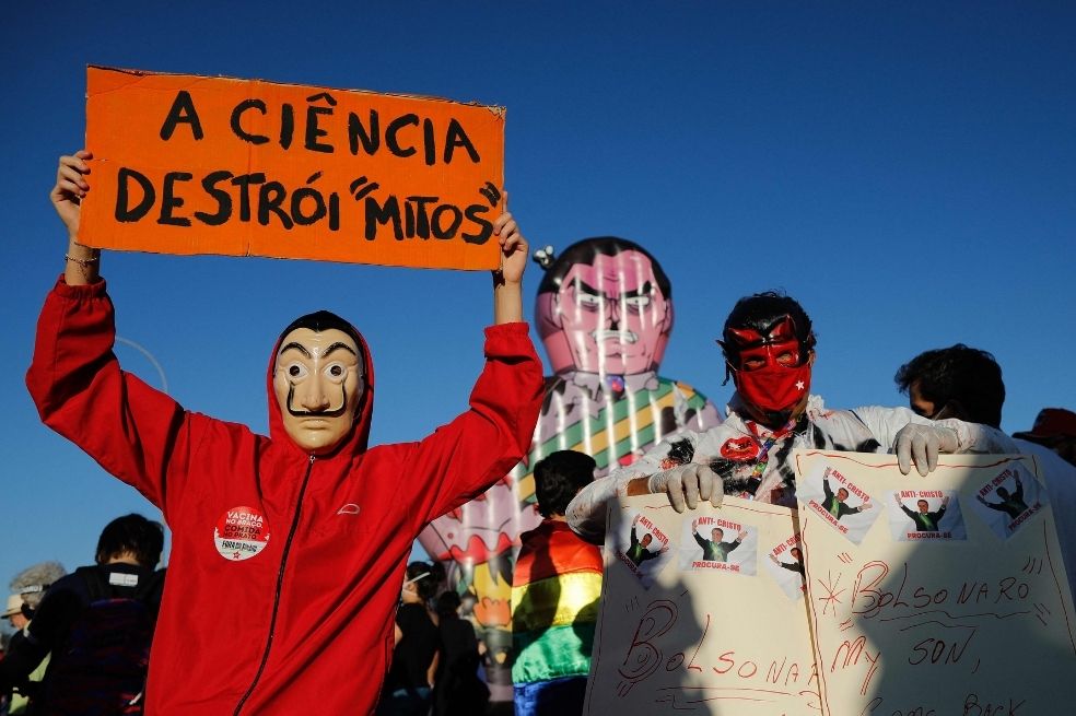 En fotos: multitudinaria protesta en Brasil exige juicio político a Bolsonaro