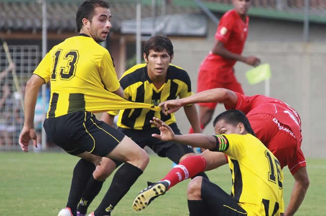 Petrolera empata 0-0 con Rionegro, y sigue líder del Torneo de Ascenso