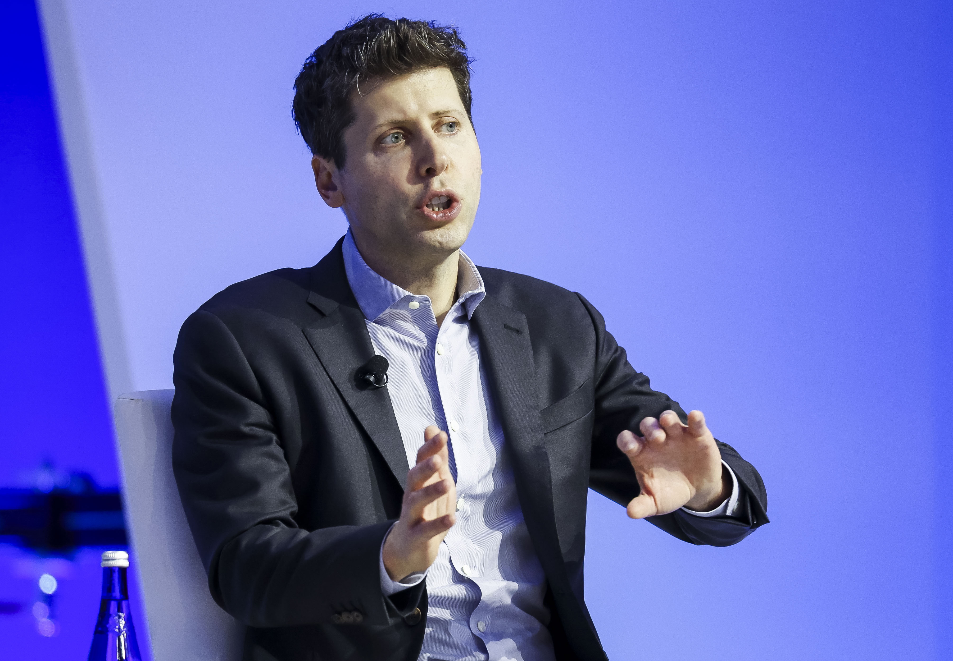 San Francisco (United States), 16/11/2023.- Sam Altman, the CEO, of OpenAI speaks during an event at the APEC CEO Summit during the annual Asia-Pacific Economic Cooperation conference at the Moscone West Convention Center in San Francisco, California, USA, 16 November 2023. EFE/EPA/JOHN G. MABANGLO