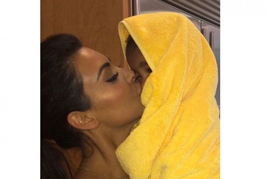  Kim Kardashian y su hija North en su perfil de Instagram.
