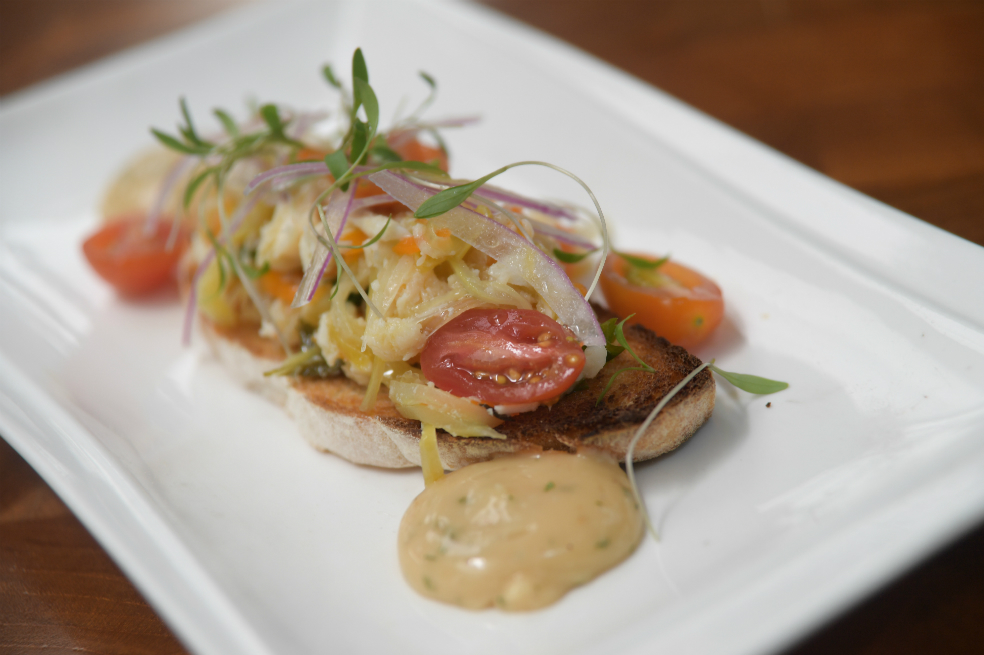 Escabeche de pescado y vegetales