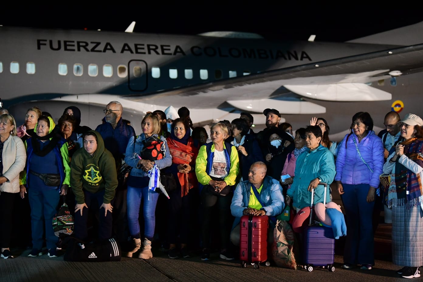 Llegada colombianos repatriados desde Israel