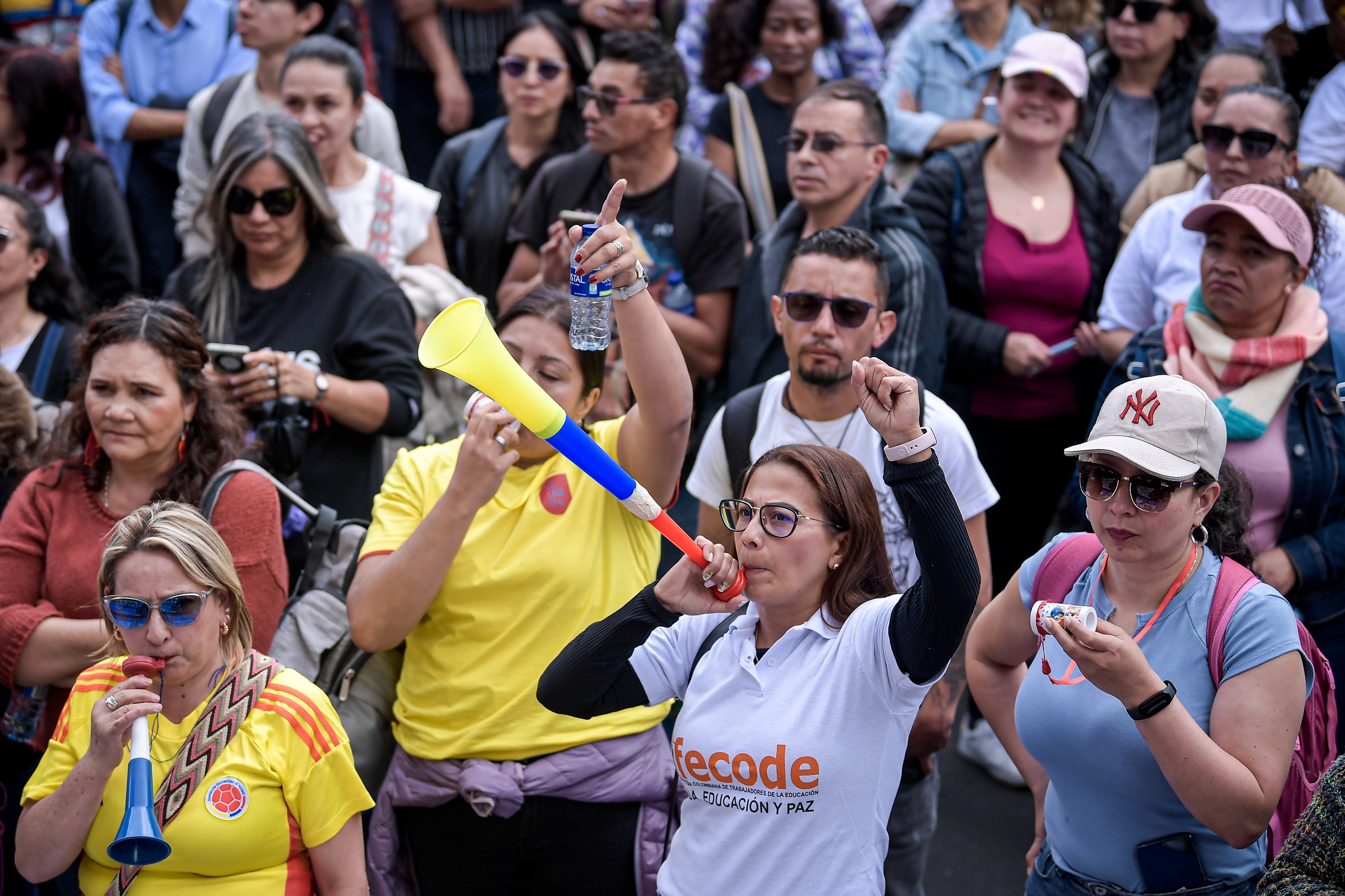 En imágenes: así se vivió la protesta docente por cambios en su modelo de salud