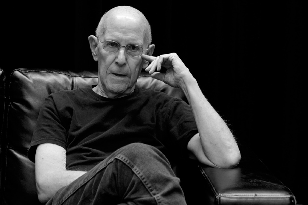 Chris Newman, el hombre del arte invisible