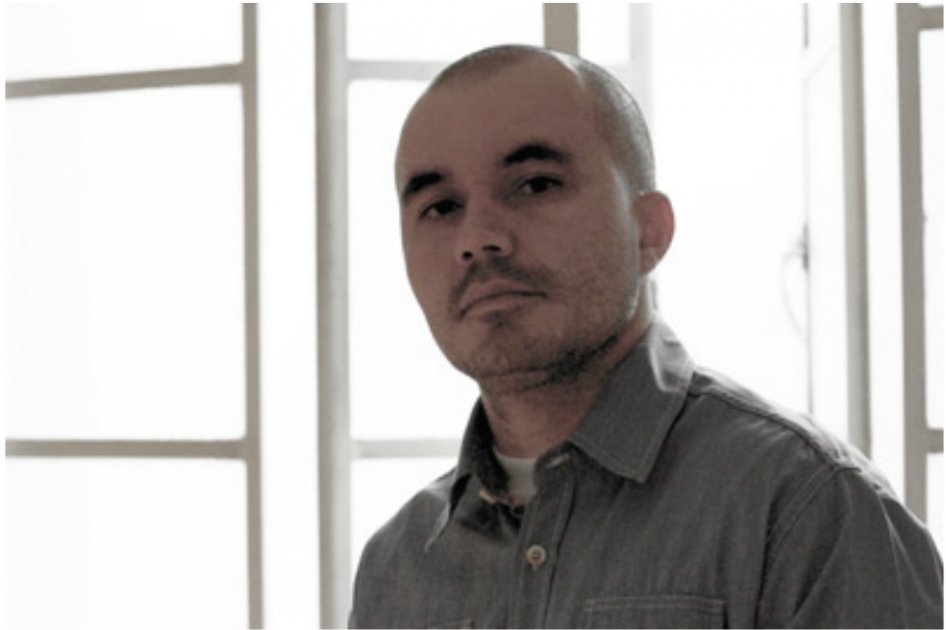 Efrén Giraldo vive y trabaja en Medellín. Es ensayista, crítico, investigador, editor y profesor universitario. /Cortesía