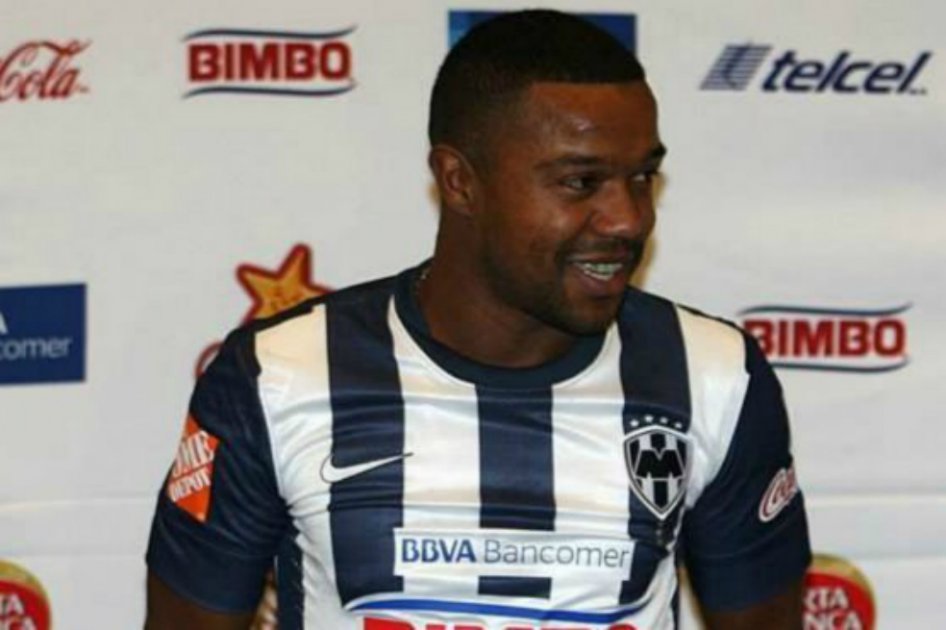 Colombiano Pabón líder de goleadores en México