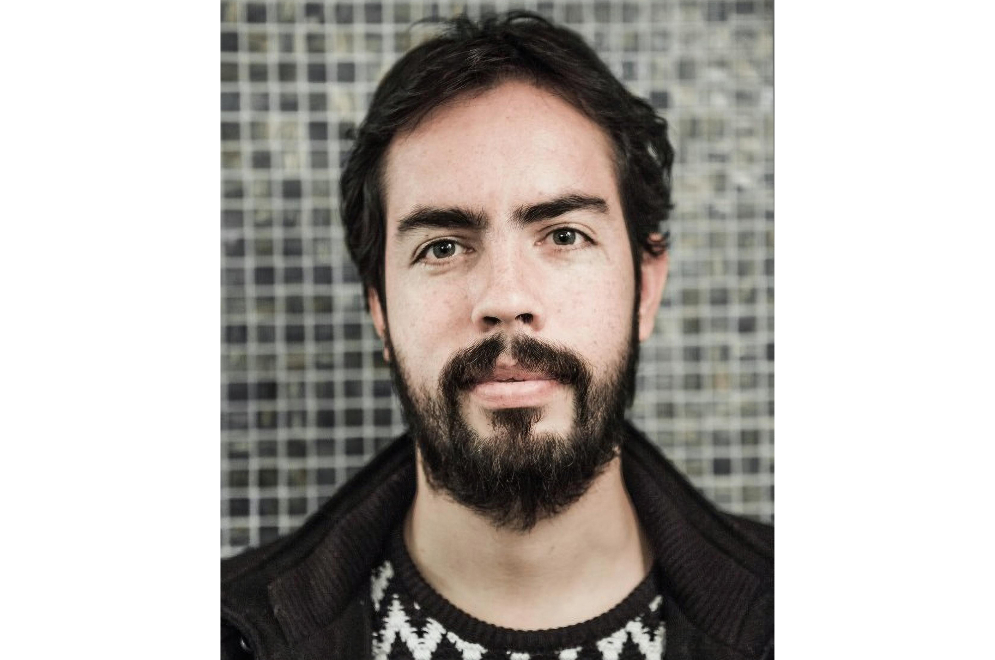 Jorge Forero es el director de "Matrioshka".