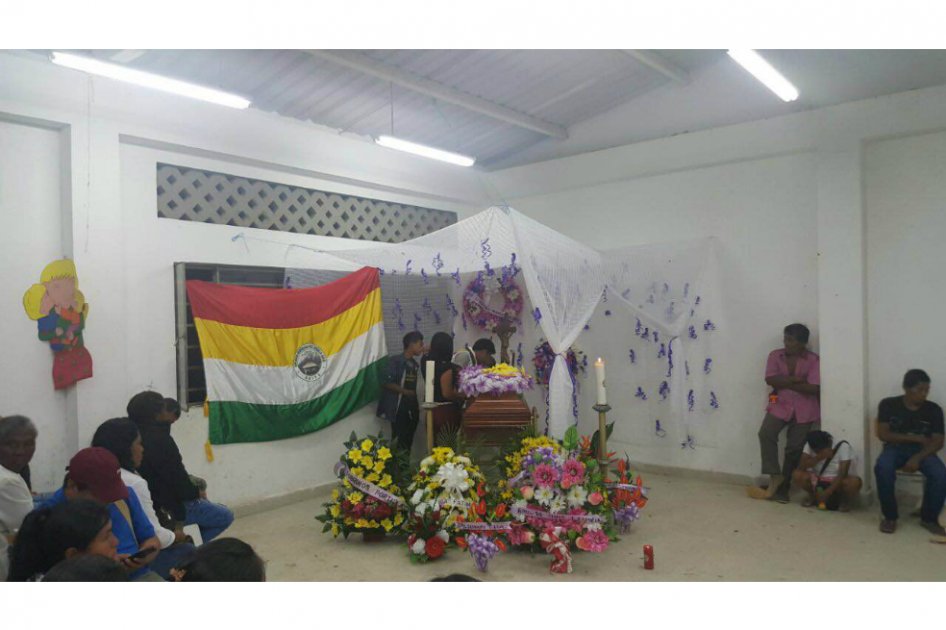 En el corregimiento de Llorente se realizó el entierro de Camilo Roberto Taicus Bisbicus. / Foto: Organización Nacional Indígena de Colombia