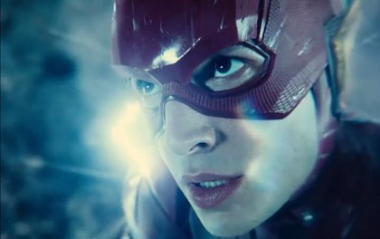 Ezra Miller en su interpretación de The Flash en "La Liga de la Justicia" de Zack Snyder.