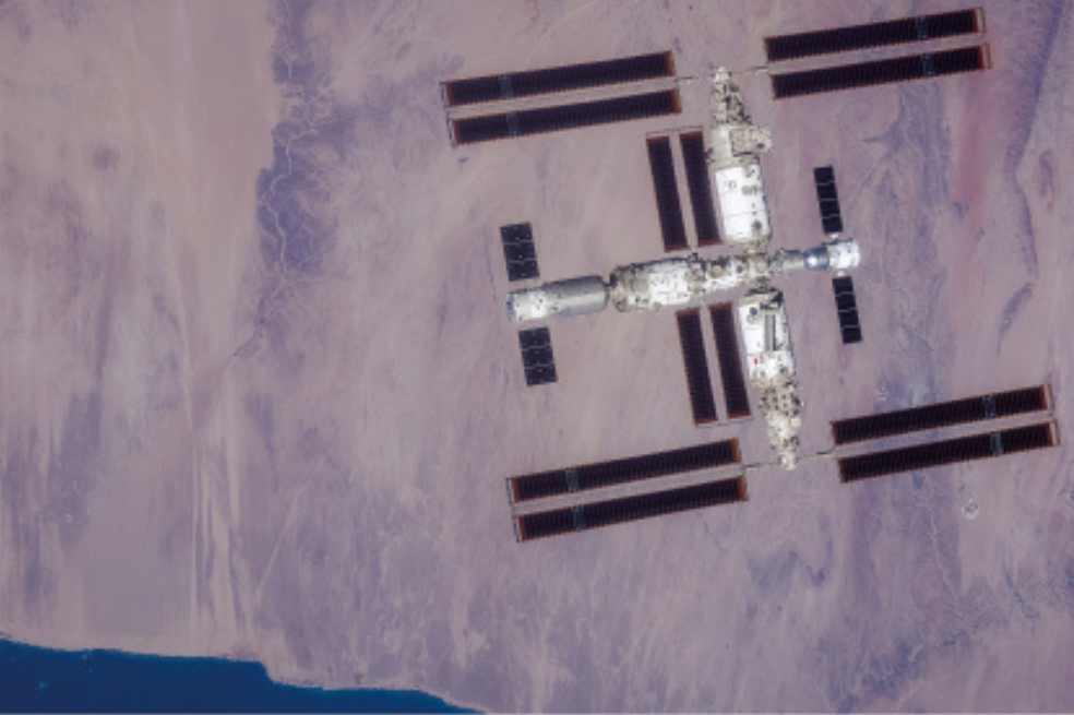 En la estación espacial china logran generar oxígeno con fotosíntesis artificial