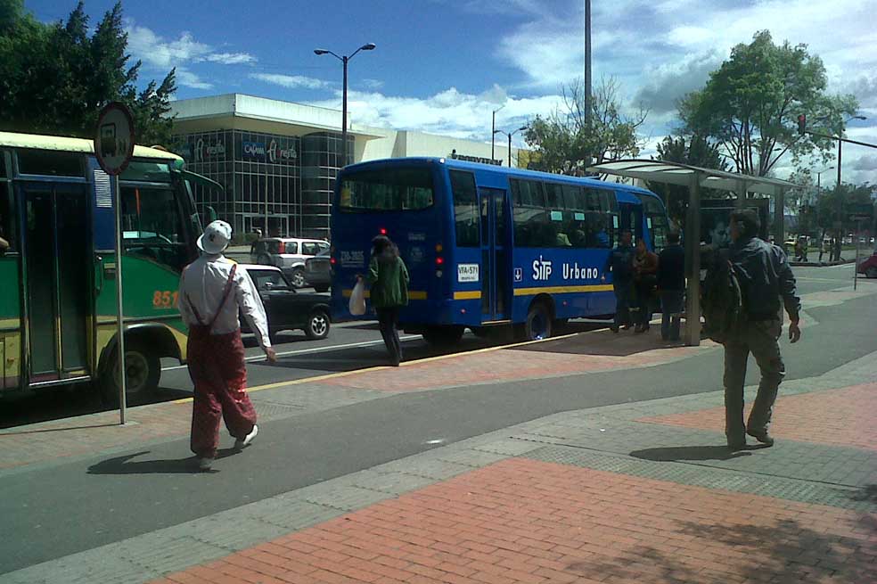 «Al SITP nos tienen que dejar entrar», vendedor informal
