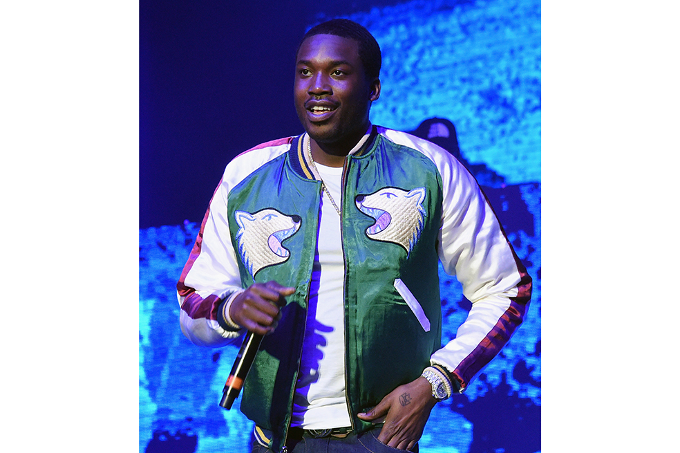 Rapero Meek Mill es condenado a prisión por violar libertad condicional en 2009
