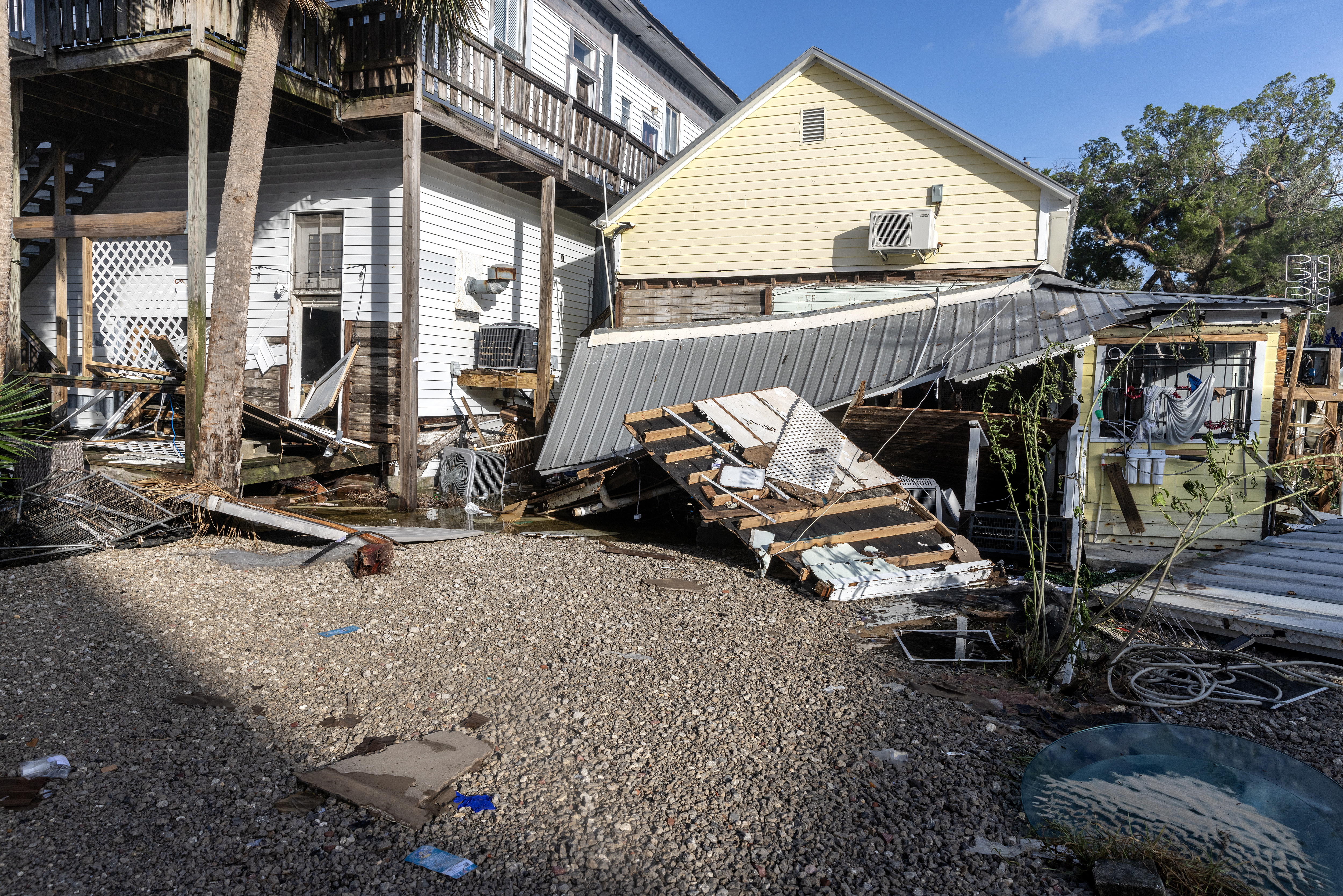 Florida alista una evacuación masiva ante inminente llegada de huracán Milton