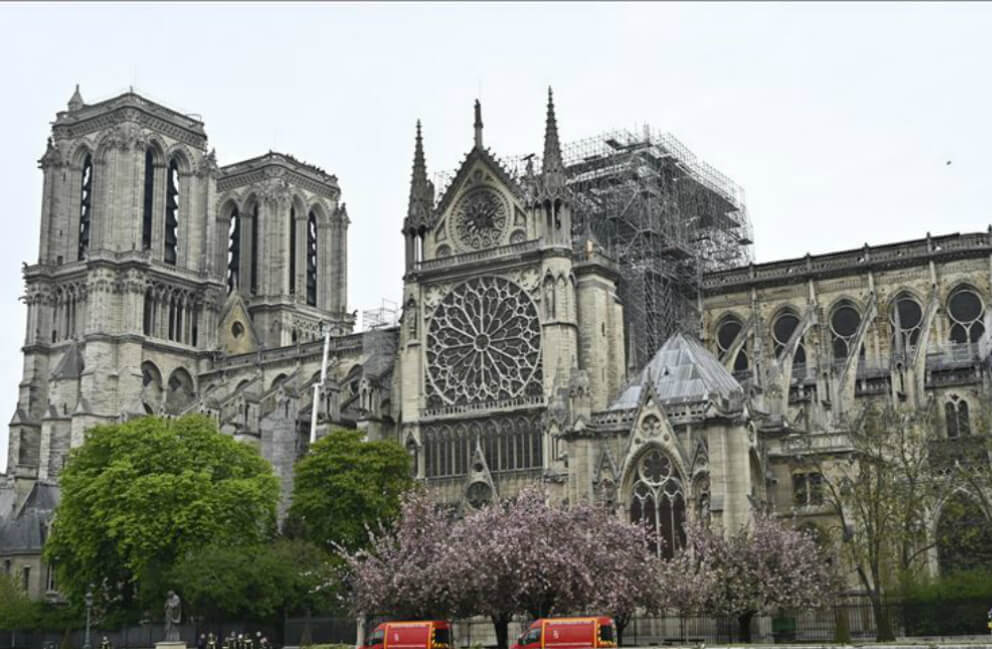 Venezolano radicado en Colombia ganó concurso inspirado en la reconstrucción de Notre Dame