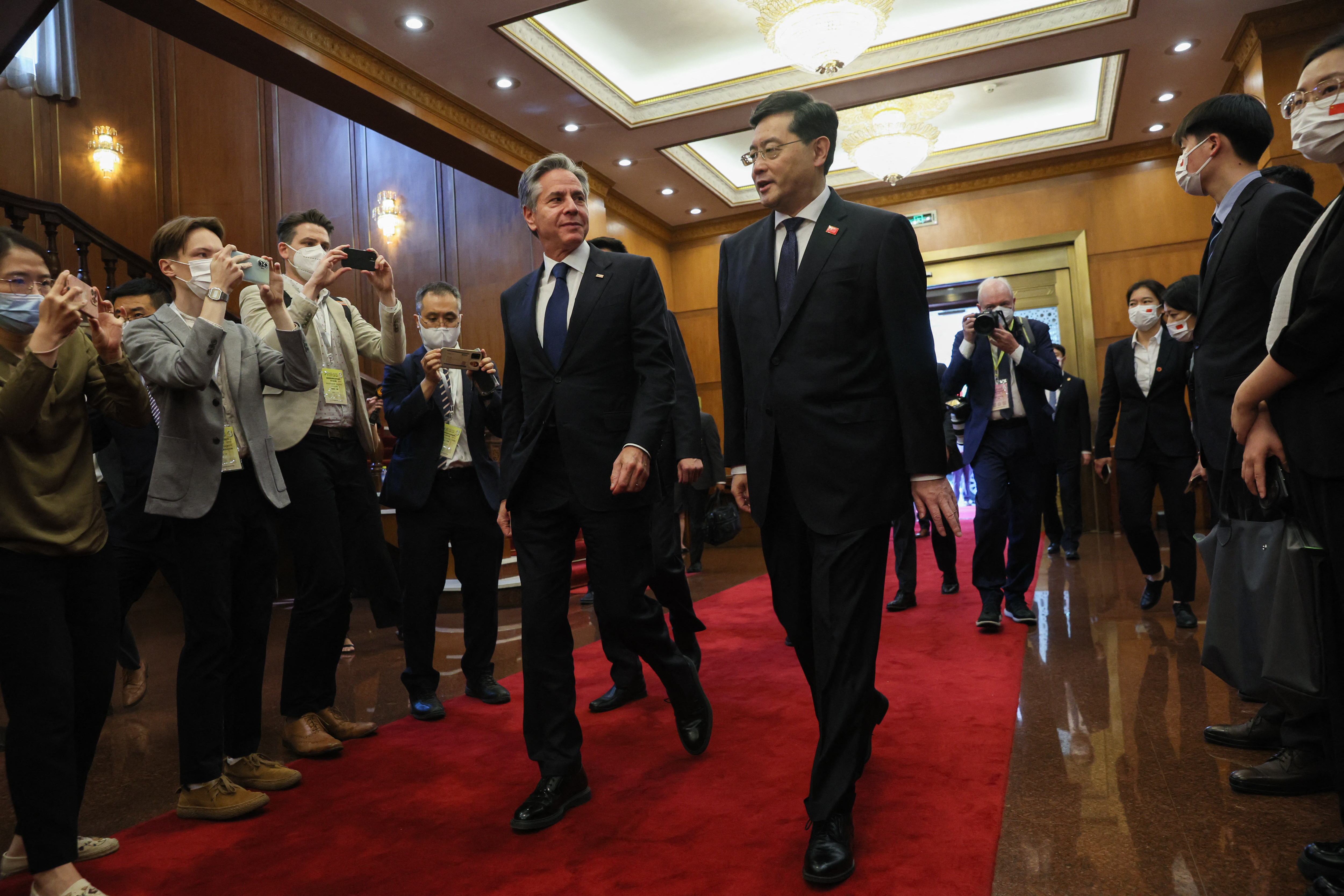 “Las relaciones entre China y EEUU están en su nivel más bajo”: Qin Gang a Blinken