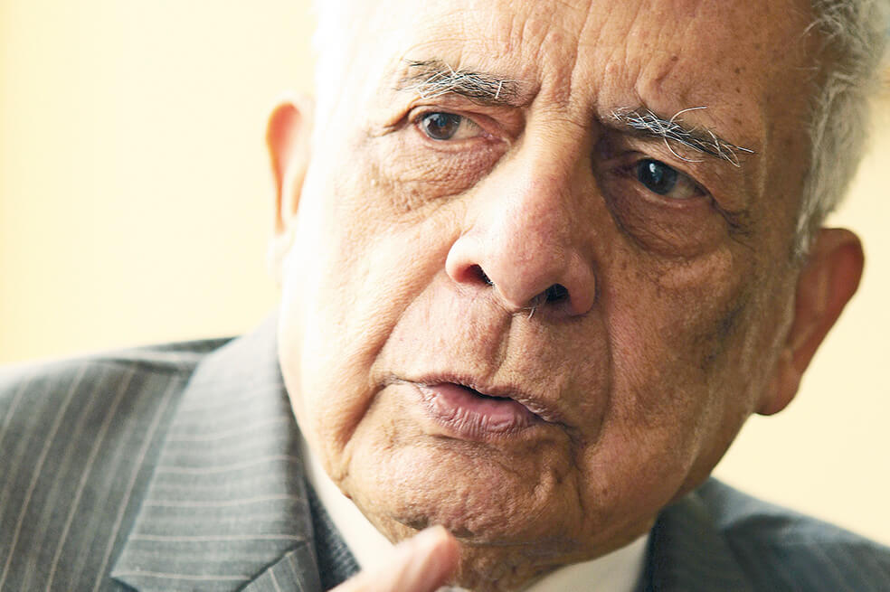 Murió el dirigente político Carlos Romero Jiménez, esposo de Clara López
