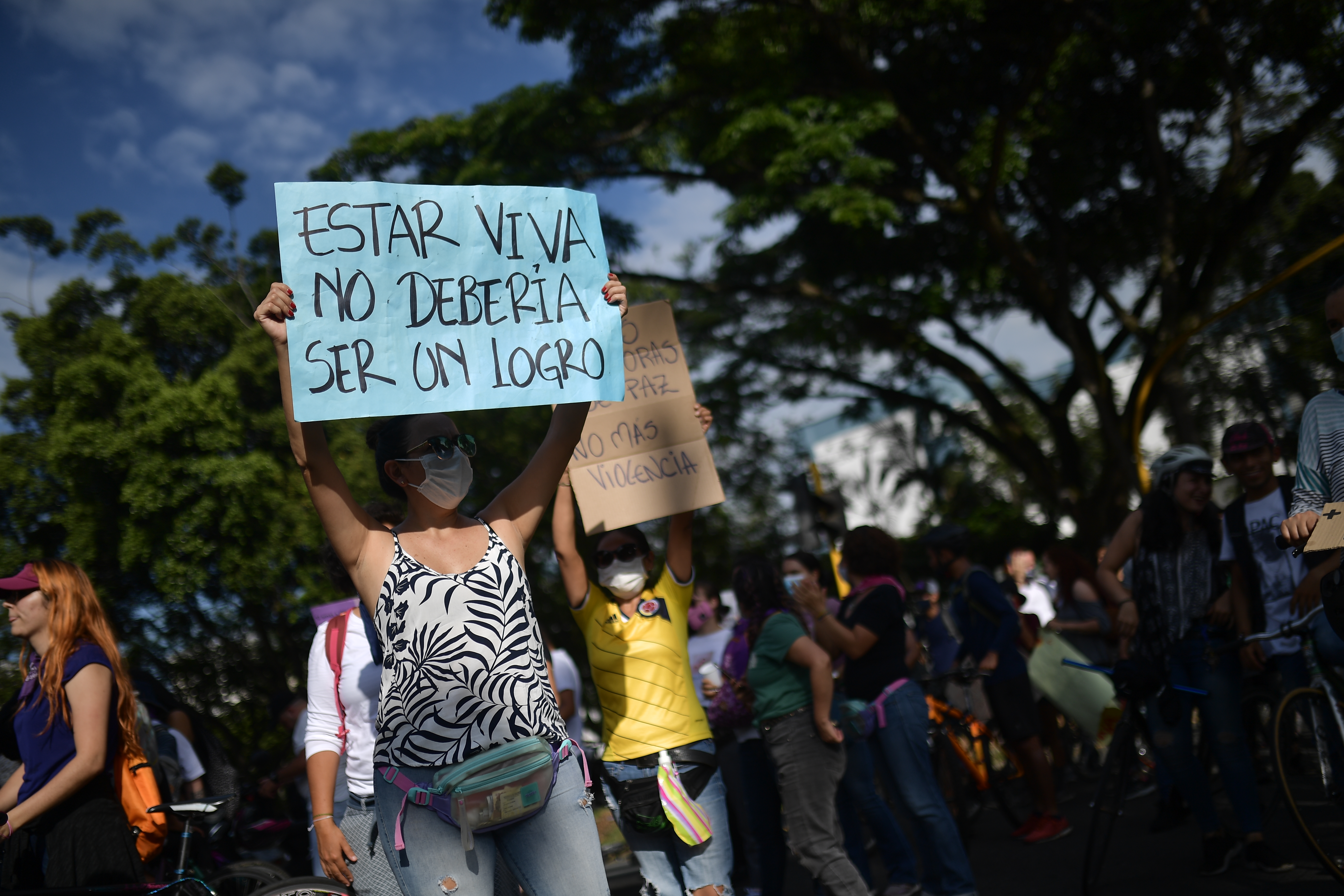“Si antes salía con rabia, ahora más”: habla una de las mujeres del cartel del #8M
