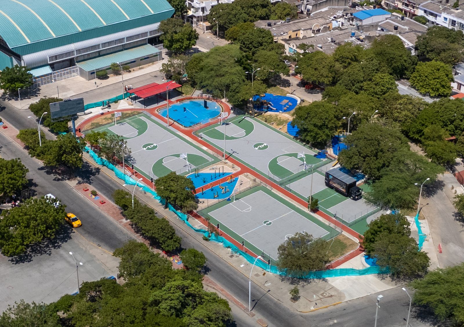 En Santa Marta construyeron un parque hecho, principalmente, con materiales reciclados