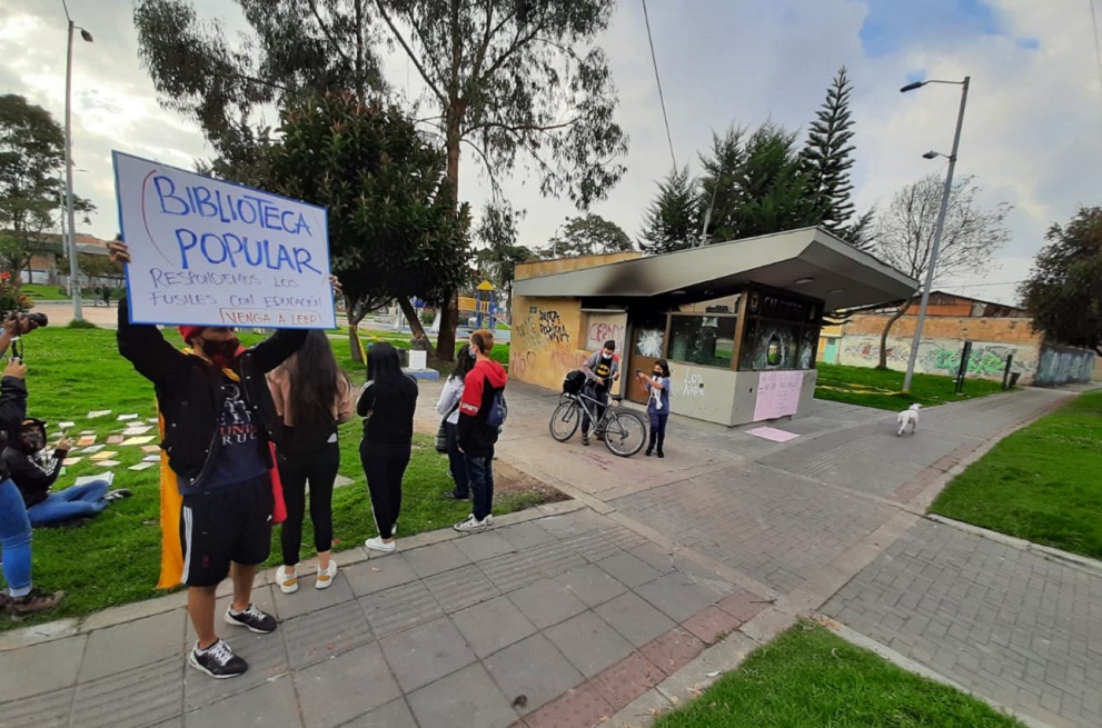 Biblioteca popular Santa María del Lago